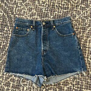 LEVIS High Waist Premium Denim Rib Cage Shorts Button Fly Sz 28